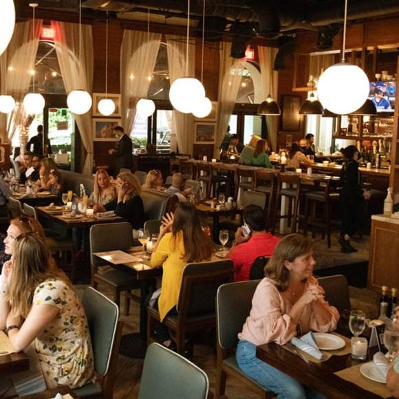 El restaurante al que llegó la selección de Argentina está ubicado en el condado de Broward, entre los condados de Miami-Dade y Palm Beach. 