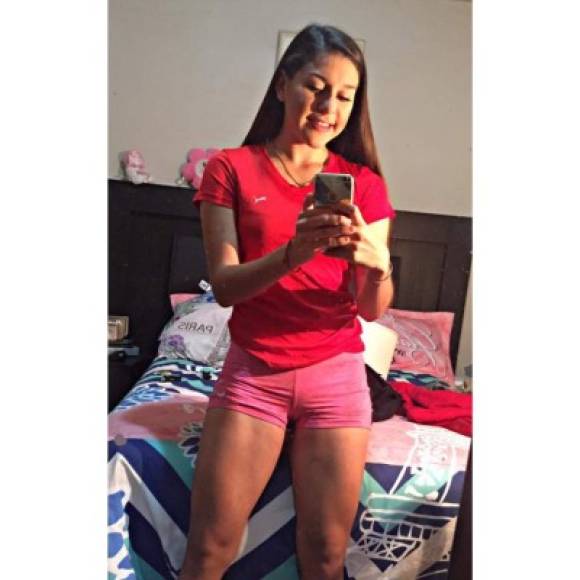 La goleadora nacida en Hermosillo, México, mostró tener un cuerpo muy bien trabajado.