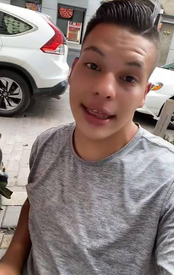 Pero uno de los tres aprehendidos, el más joven, fue identificado por internautas como un popular tiktoker.