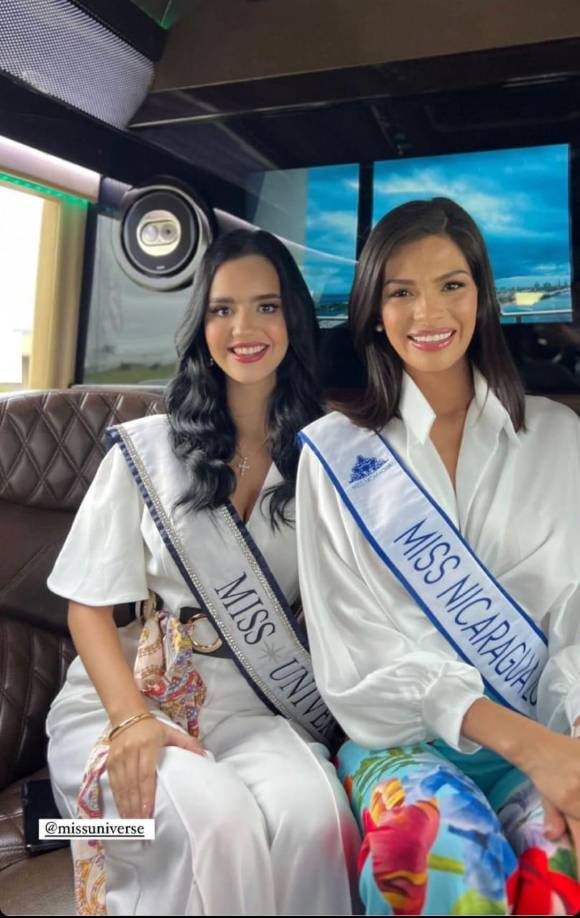 Las hermosas modelos viajaron para realizar una gira por Estados Unidos, como parte de sus deberes como reinas de sus respectivos países, siendo esto parte de las actividades previas al gran evento que se llevará a cabo en El Salvador el próximo noviembre. 