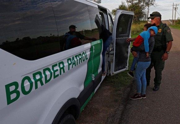 EEUU detuvo a más un millón inmigrantes en la frontera sur en nueve meses