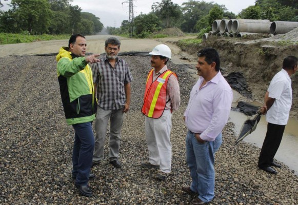 Alcalde supervisa obras de infraestructura en San Pedro Sula