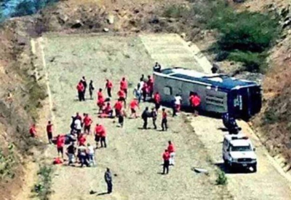 Club argentino Huracán sufre accidente en Venezuela