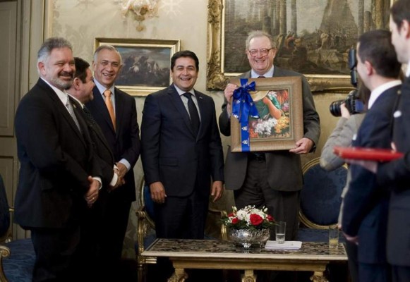 Honduras y Orden de Malta firman acuerdo de cooperación en asuntos sanitarios