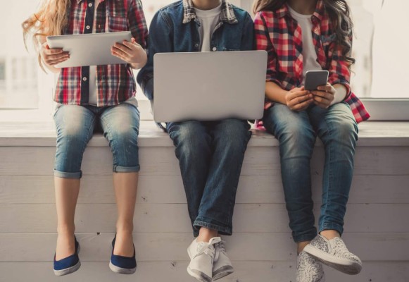 Atienden en hospital a niños que ven pornografía desde los siete años