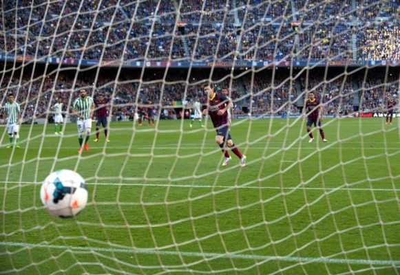 Barcelona encadena cuatro penales a favor en las últimas tres jornadas