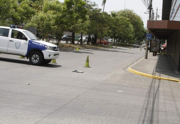 Ultiman a balazos a ayudante de bus rapidito