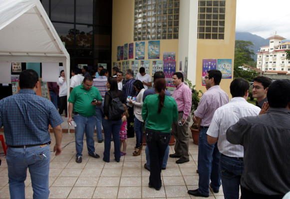 Médicos crean un portal de denuncias