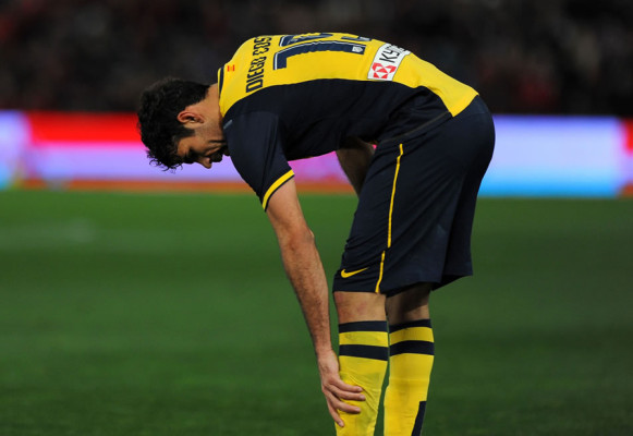 Almería sorprende al Atlético de Madrid y lo baja de la cima