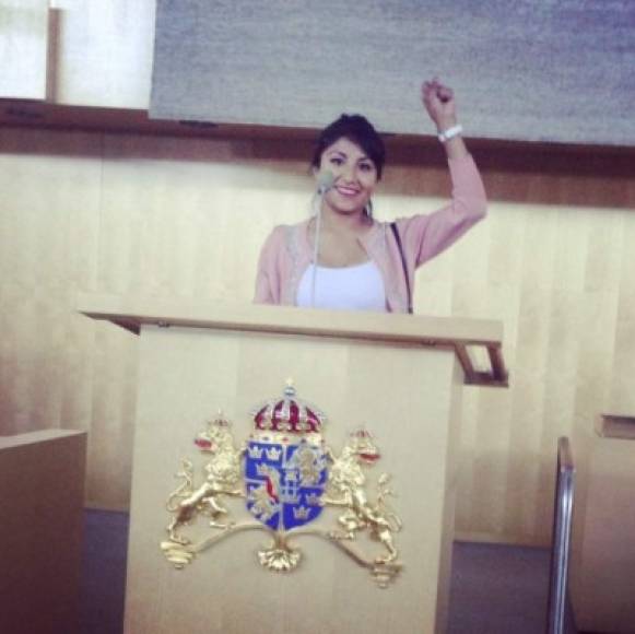 La joven se graduó en diciembre pasado de la carrera de Derecho en la Universidad Católica en la ciudad de La Paz.