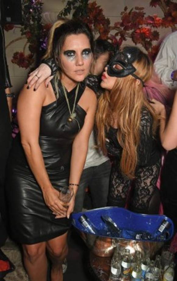 Lindsay Lohan sabe siempre como llamar la atención y ser la auténtica dueña de las fiestas.