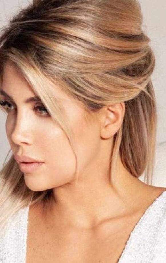 La ONG de italia Codacons denunció a la modelo Wanda Nara por supuesta 'violencia hacia los menores' por una foto que se difundió donde uno de sus hijos le saca una foto a ella en un yate durante las últimas vacaciones en Ibiza.