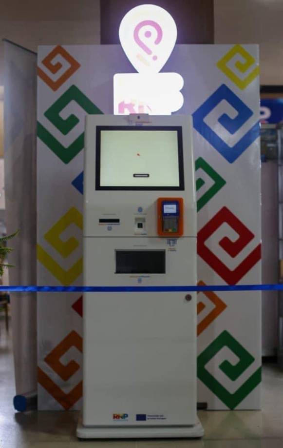 Los puntos RNP como se les denomina, fueron recientemente inagurados por la empresa estatal, para dar un servicio rápido a los hondureños. La iniciativa ha tomado por sorpresa a los hondureños, debido a que los procesos o trámites en el Registro Nacional de las Personas resultan engorroso. 