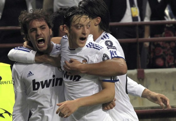 Pedro León pone al Real Madrid en octavos de final