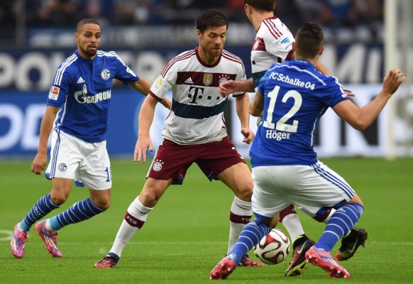 Xabi Alonso debuta y el Bayern empata con el Schalke