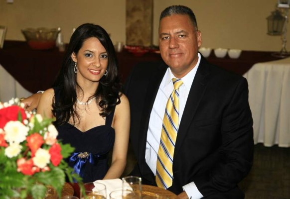 Elegante enlace Alvarado Peña