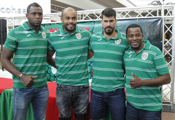 El Marathón cierra filas y presentó a sus nuevos refuerzos