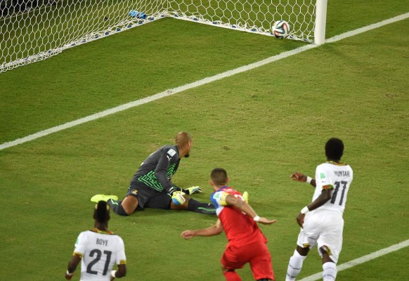 Estados Unidos venció 2-1 a Ghana sobre el final del juego