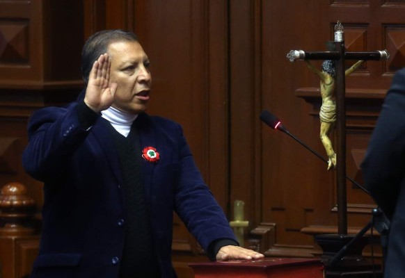 Evalúan un nuevo pedido de destitución para Kuczynski tras el indulto de Fujimori