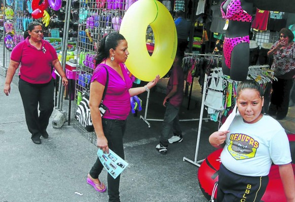 Negocios de calle generan más de 200 mil empleos