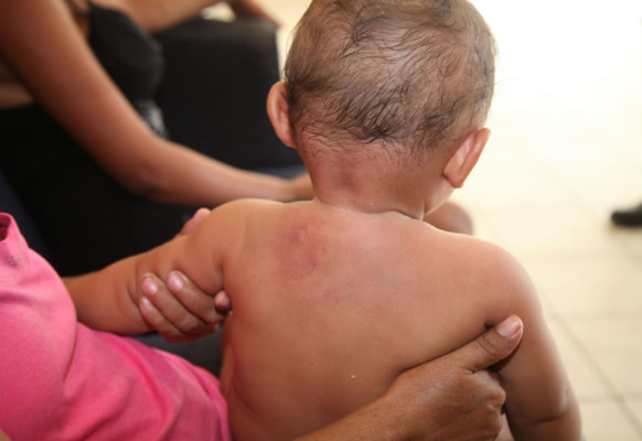 Envían a prisión a hondureño que maltrató a su hijo de seis meses