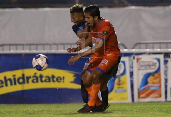 Video: La UPN golea a un Real de Minas que sigue sin despertar