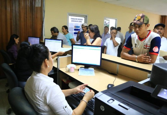 Inscripción de matrimonios aumenta 30% en diciembre