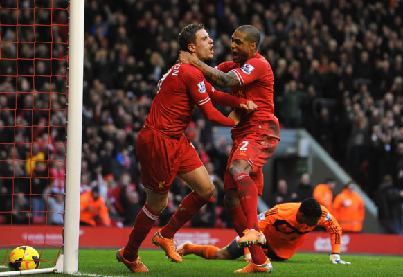 Liverpool sigue en la pelea con trabajada victoria ante Swansea
