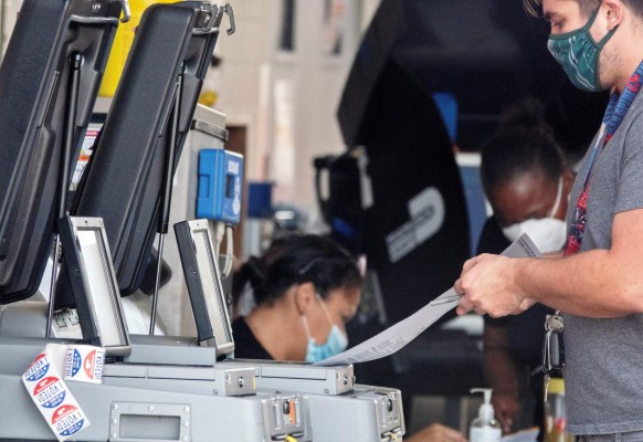 Florida llega a los comicios con récord de votos