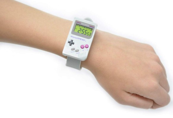Para los nostálgicos, Nintendo vuelve a lanzar la Gameboy…en forma de reloj