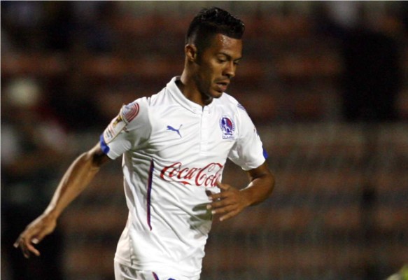 Bayron Méndez sigue luchando por su visa