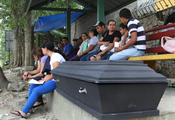Motorista y ayudante de buses eran los embolsados