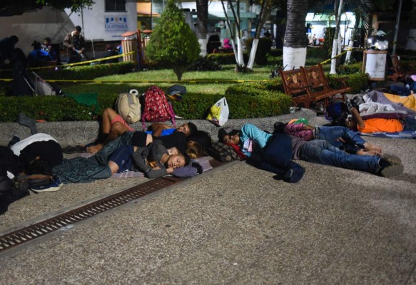 Guatemala brinda atención a 500 migrantes, entre ellos una mujer embarazada