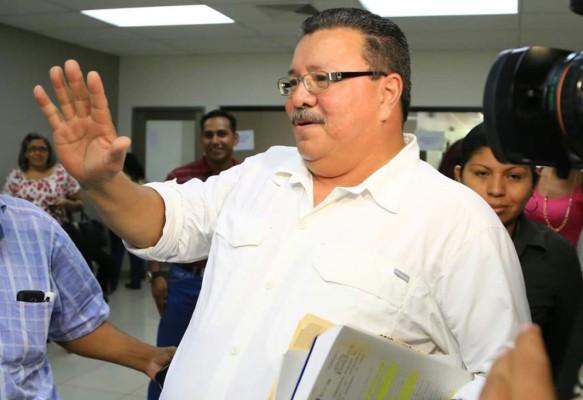 Suspenden juicio contra exalcalde Óscar Kilgore
