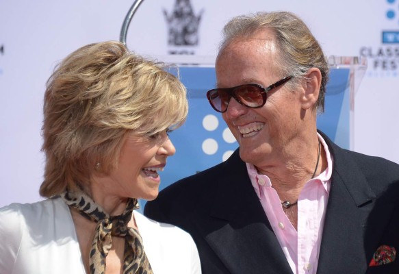 (FILES) In this file photo taken on April 27, 2013 Actor Peter Fonda (L) attends his sister's Jane Fonda's (R) Handprint/Footprint Ceremony during the 2013 TCM Classic Film Festival at TCL Chinese Theatre in Los Angeles. - Peter Fonda died on friday August 16, 2019. He was 79. (Photo by Joe KLAMAR / AFP)