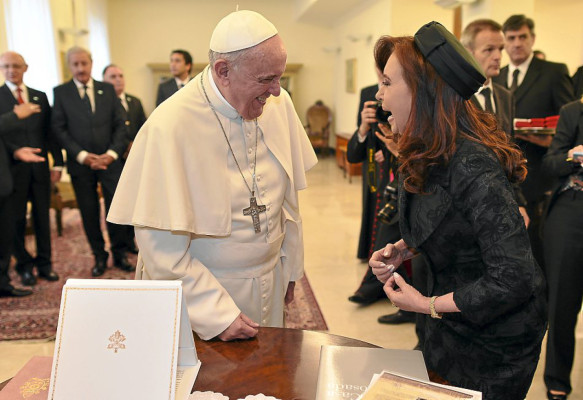 Cristina Fernández traslada al Papa el 'sentimiento de afecto' de los argentinos