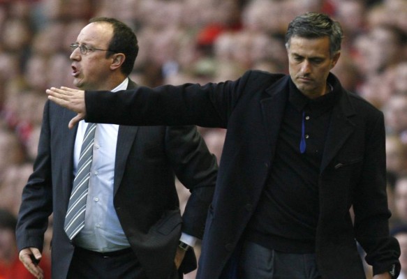 El Real Madrid se plantea sustituir a Benítez por Mourinho