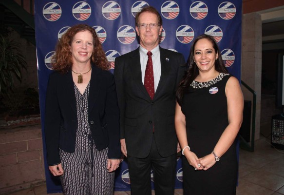 Velada por el futuro empresarial