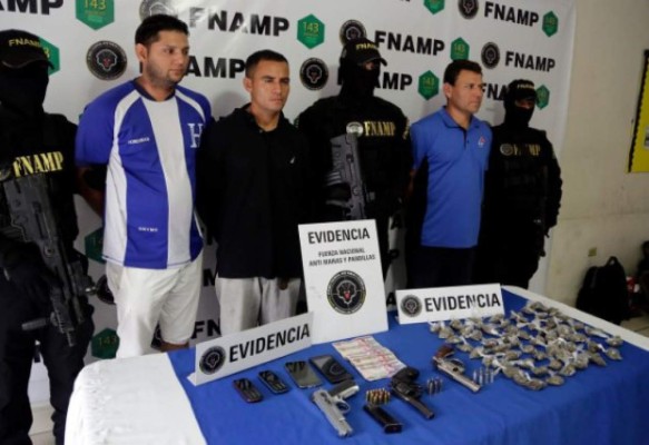 Los capturan cuando iban a ejecutar un ataque a transportistas