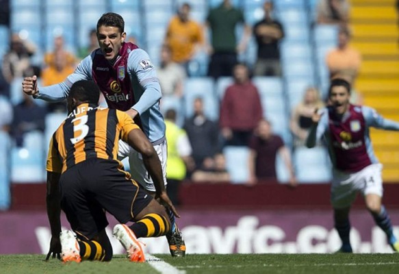 El Hull City de Maynor Figueroa pierde, pero acaricia la salvación