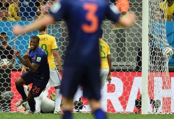 Holanda le remueve las heridas a Brasil y queda tercera del Mundial