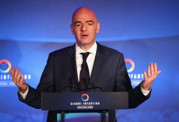 Infantino defiende su proyecto para presidir la Fifa