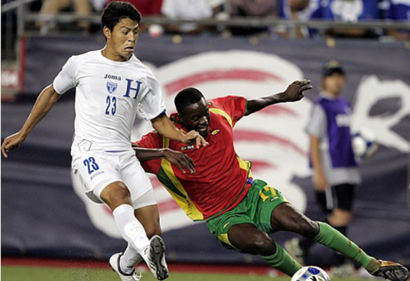 Roger Espinoza, una carta fuerte de Honduras