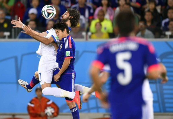 Japón y Grecia firman un empate que no beneficia a ninguno