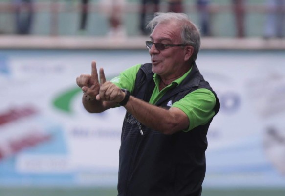 Sena, el DT que llegó a Honduras pensando que iba a Holanda