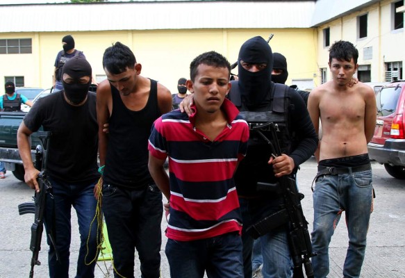 Capturan a supuestos autores de crimen de menor enterrada en la Rivera