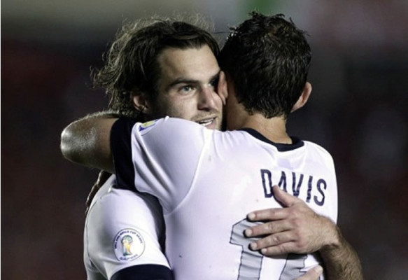 Graham Zusi emuló a Jonathan Bornstein hace cuatro años