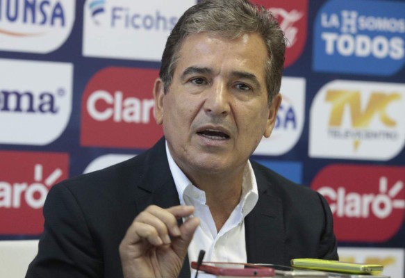 'Ustedes creen que haya un técnico así de bruto': Jorge Luis Pinto