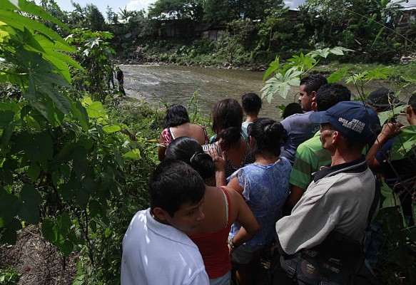 En río Bermejo encuentran cadáver de una menor