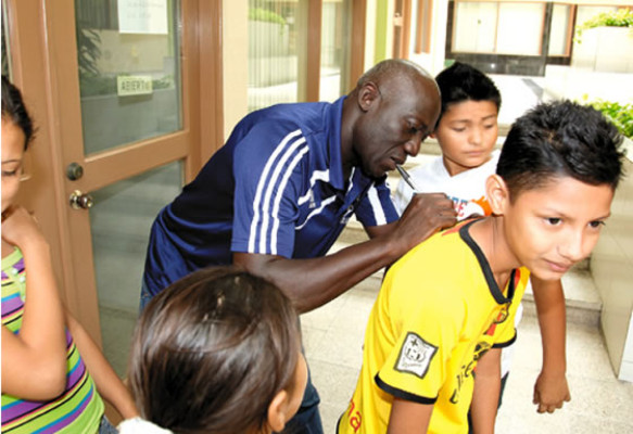 'Donis Escober debe ser titular”: Julio César Arzú